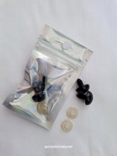 Safety eyes black various sizes
