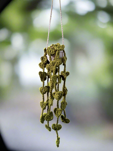 Hanging string of hearts
