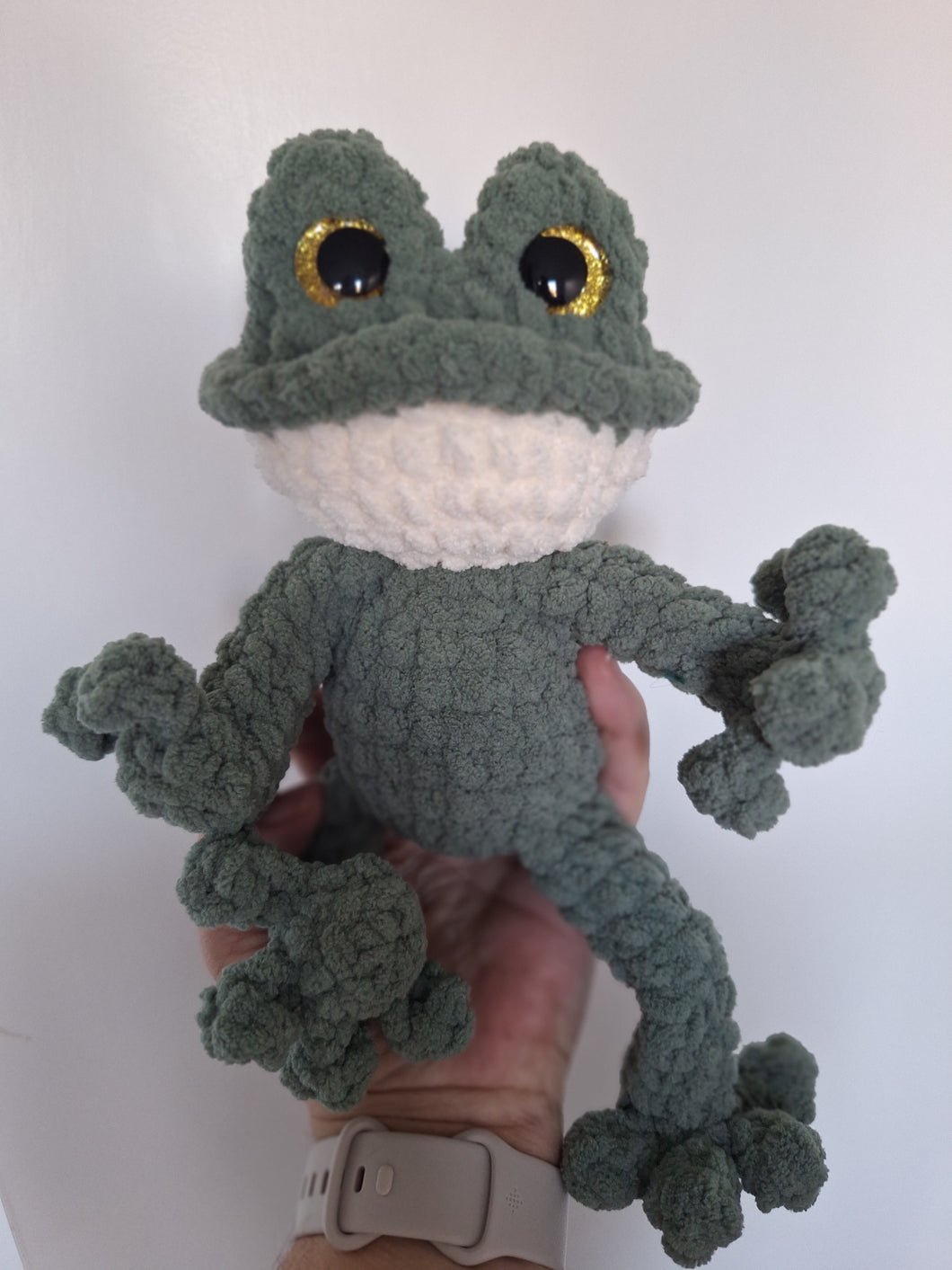 Poppy the frog