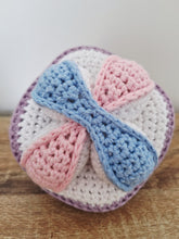 Amish Puzzle Ball