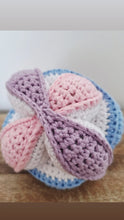 Amish Puzzle Ball